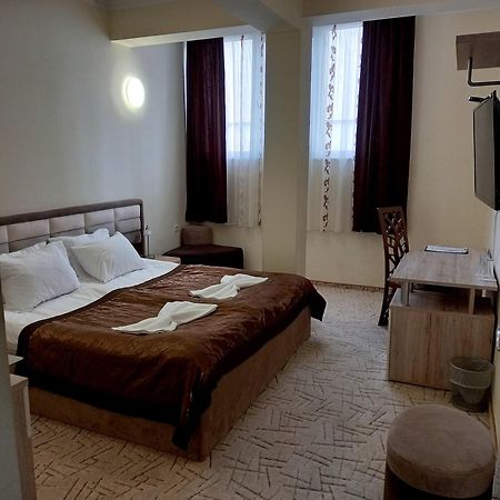 Hotel Dream Stara Zagora Buitenkant foto